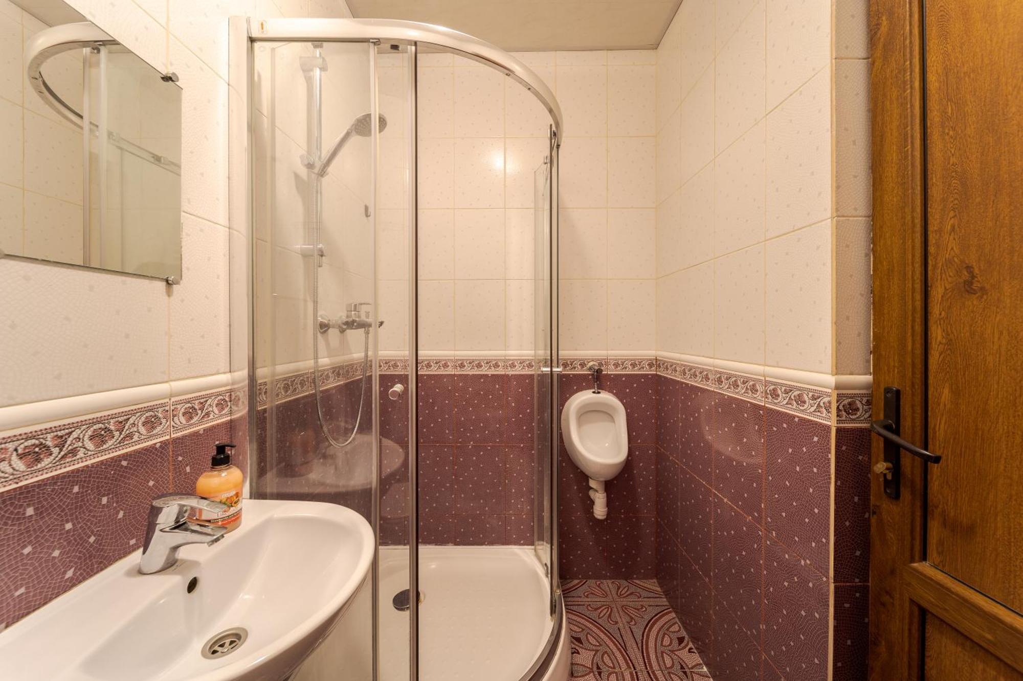 Soborniy Hostel Lviv