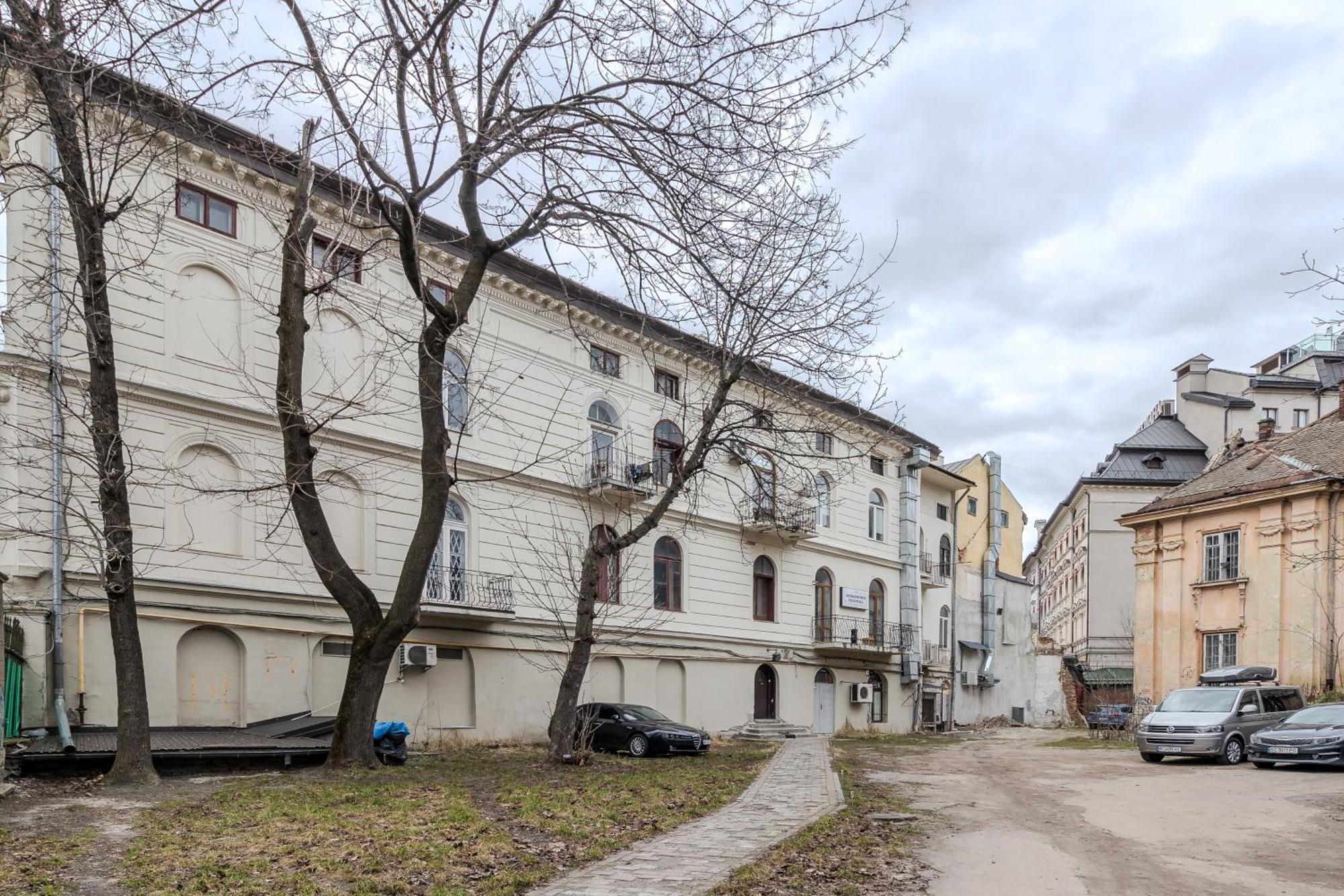Soborniy Hostel Lviv