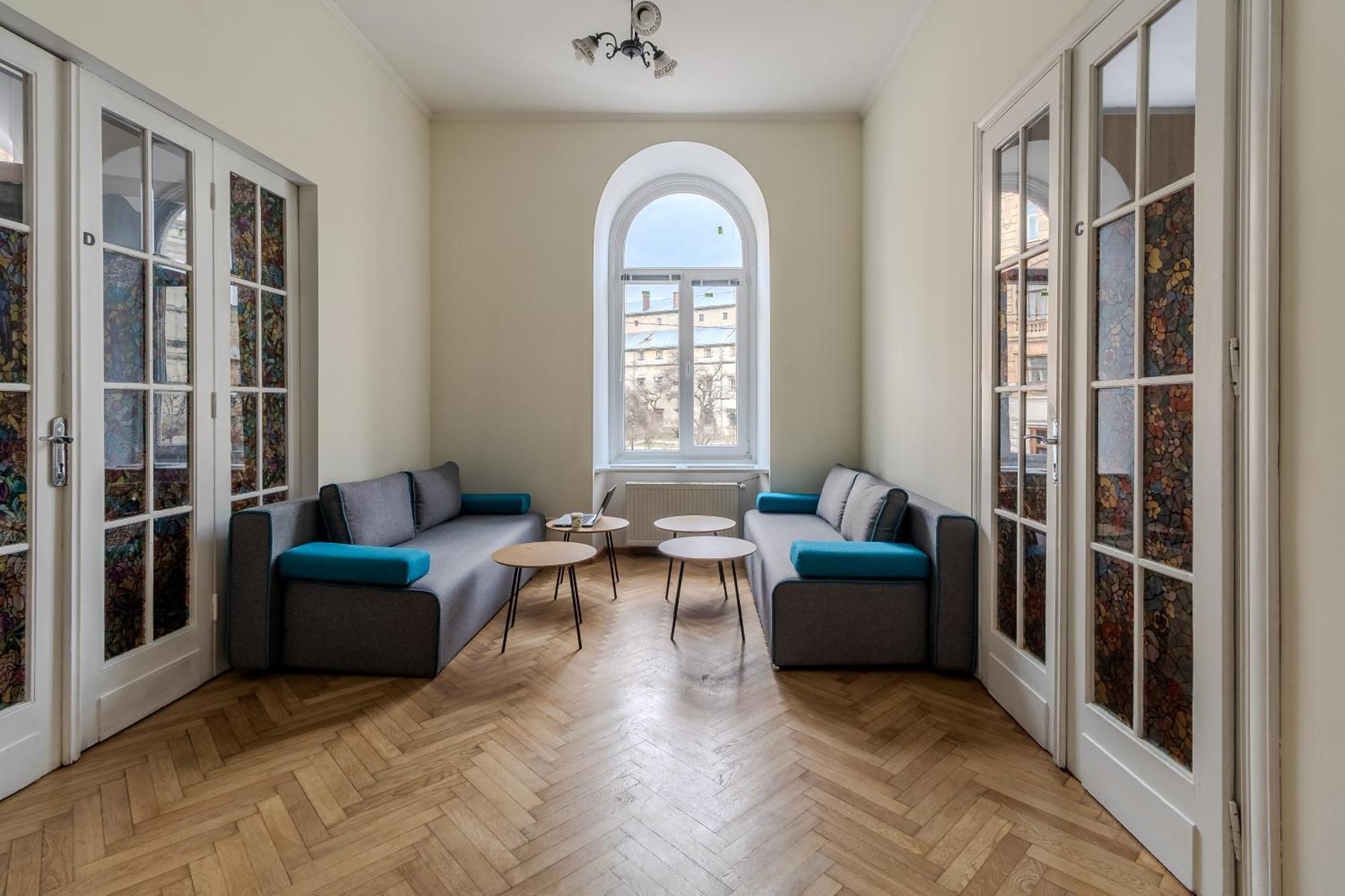 Soborniy Hostel *